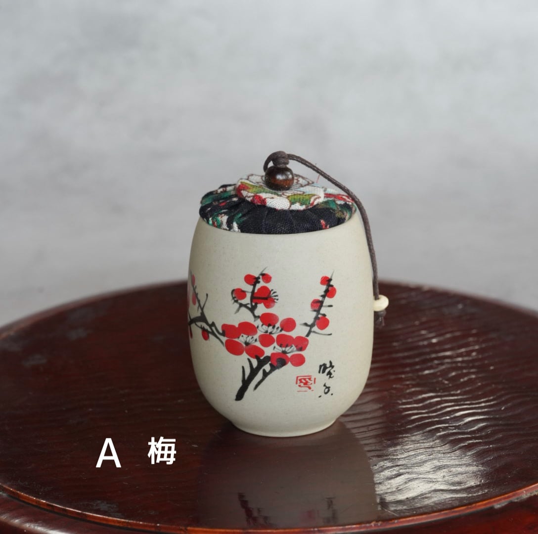 再入荷】シノワズリ柄が素敵！陶器の茶筒 | 方龍 アクセサリーと