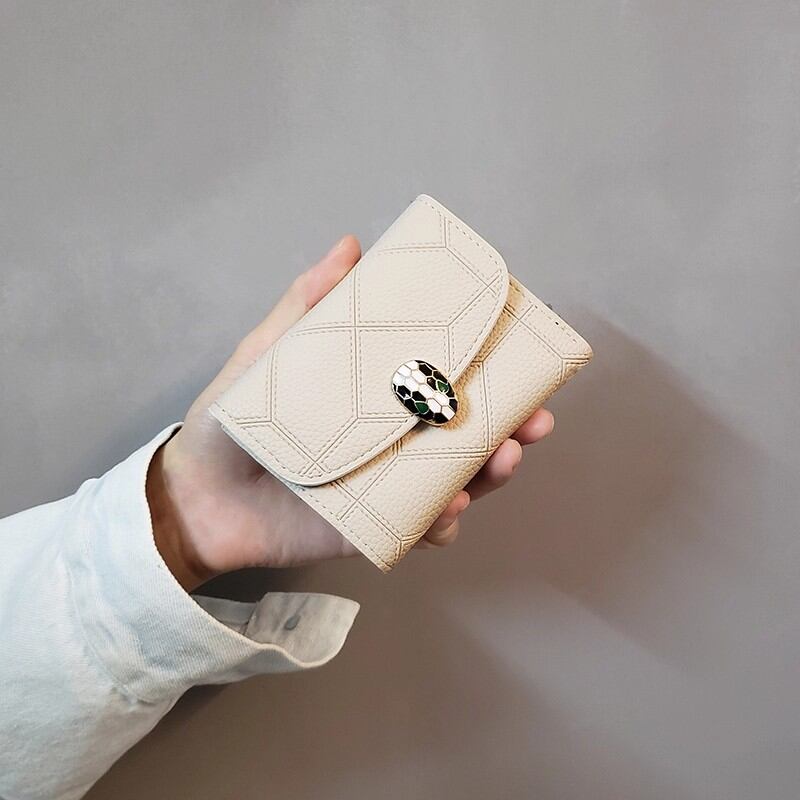 長財布 スマホも入る牛革草木柄大容量財布 AN 3157 3色展開 レディースプラントパターン長財布　MOMO スマホも入る大容量 かぶせタイプ 長財布 ロングウォレット 草木柄 型