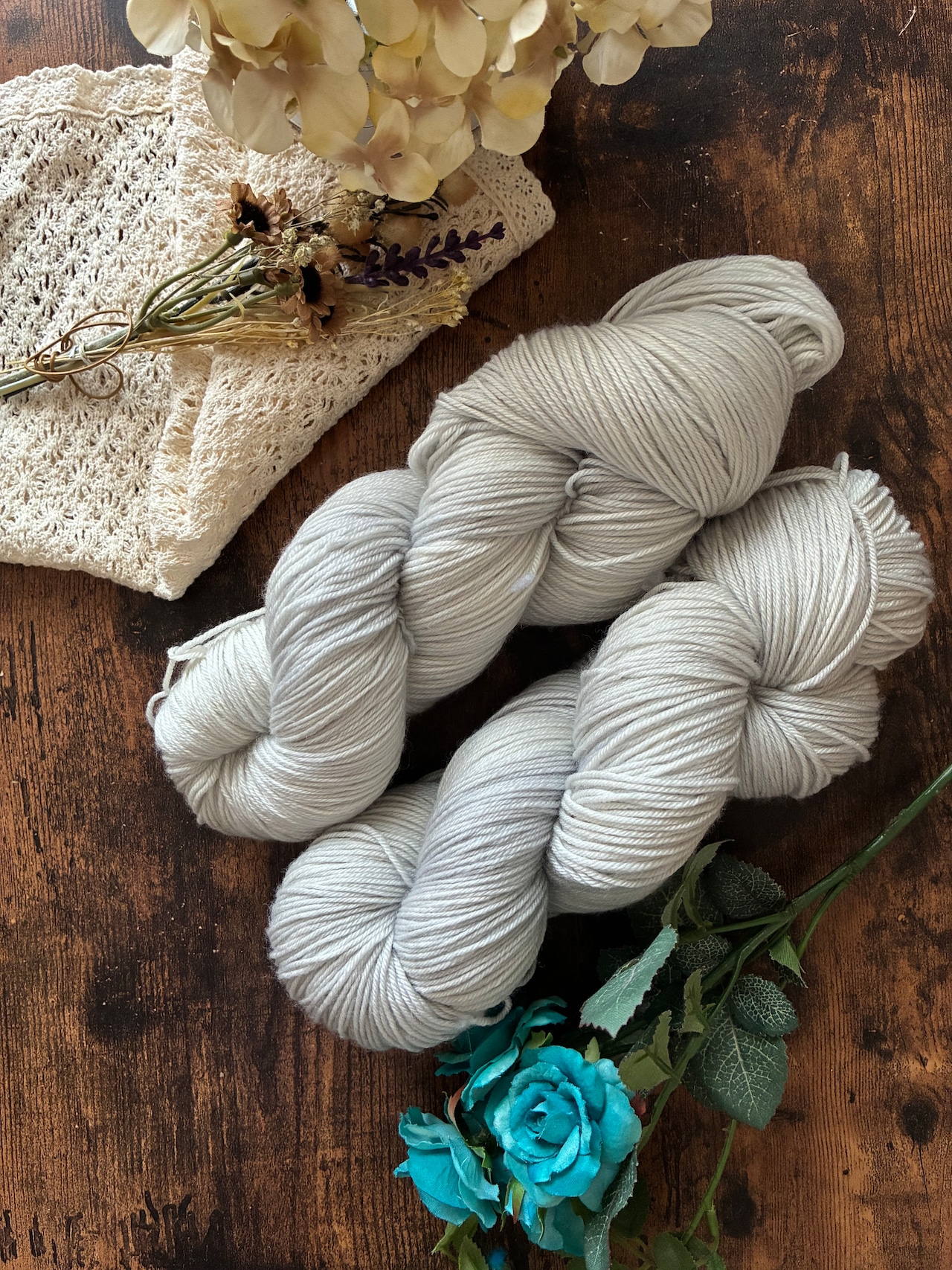 【受注販売: 10月中旬〜下旬に順次発送】曇り空(meriyasu fingering, meriyasu sock, meriyasu BFL)・画像5