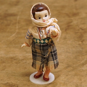 2410 旧ソ連 ロシア セルロイド人形 民族衣装 ヴィンテージ ドール レトロ 古道具 雑貨