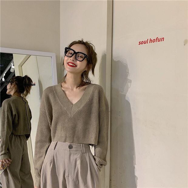 オータムショートセーター バックボタンVネックニットレディース 秋物 ドラファッションホール70089096542