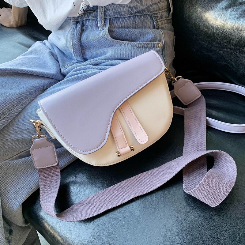 オールマッチのスモールバッグ女性2020新しいバージョンのウエスタンスタイルのブロードバンドショルダーメッセンジャーバッグ夏のファッションヒットカラーサドルバッグ Tiancai_Wing_Bag0938562