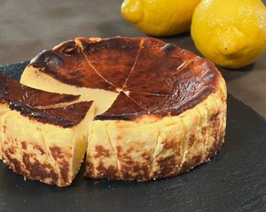夏季限定【冷凍】すっきりレモンのチーズケーキ　15cmホール