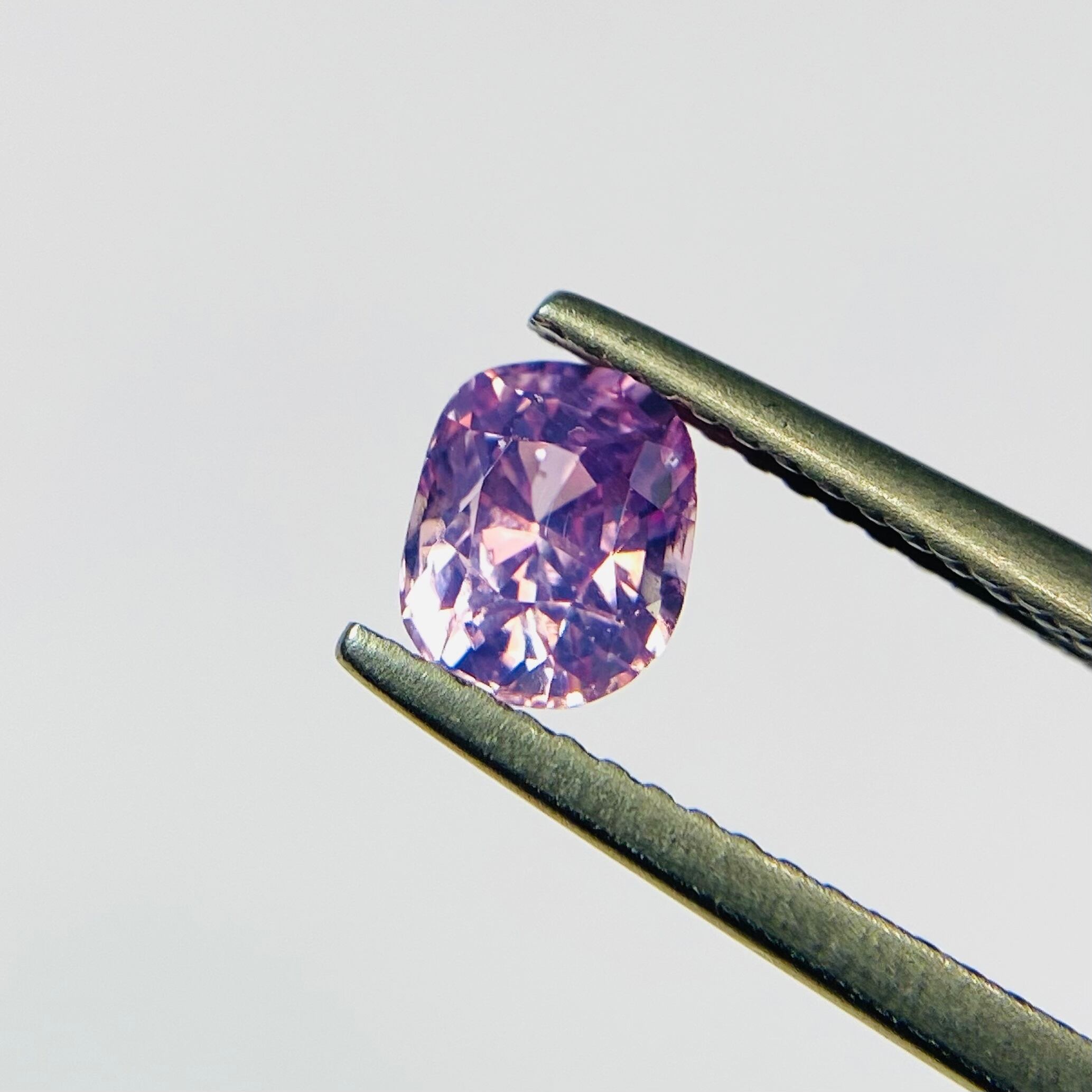 キラキラお上品なピンクサファイア