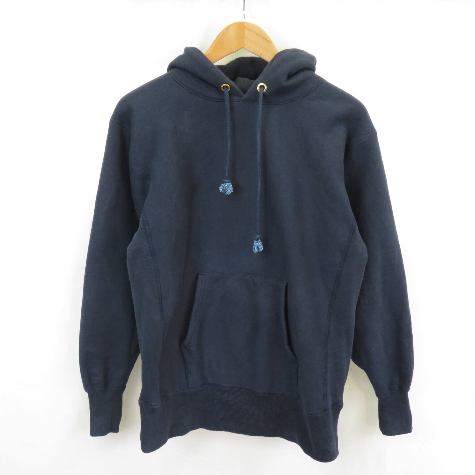 champion TRUE TO ARCHIVES パーカー　Mサイズ