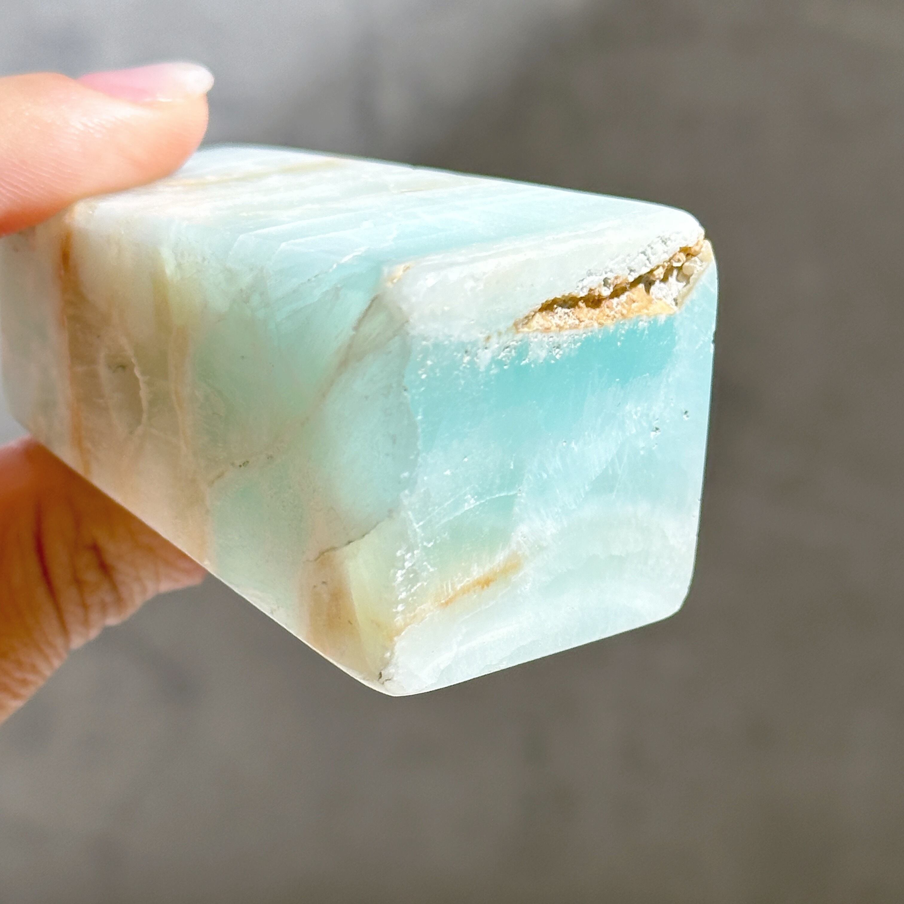 カリビアンブルーカルサイト タワー41◇ Caribbian Blue Calcite カリビアンブルーカルサイト タワー41◇ Caribbian Blue Calcite