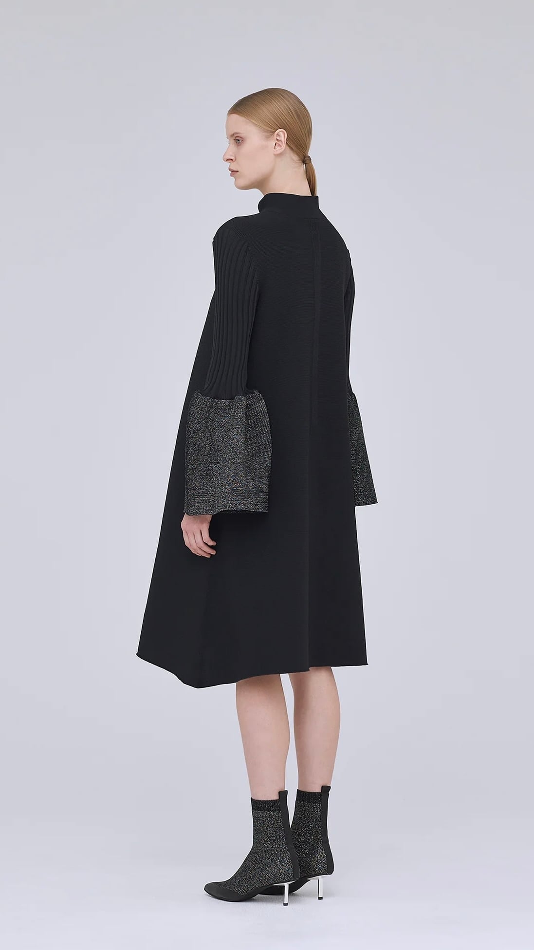 CFCL】POTTERY GLITTER LONG BELL SLEEVE FLARE MINI DRESS | idealclasse