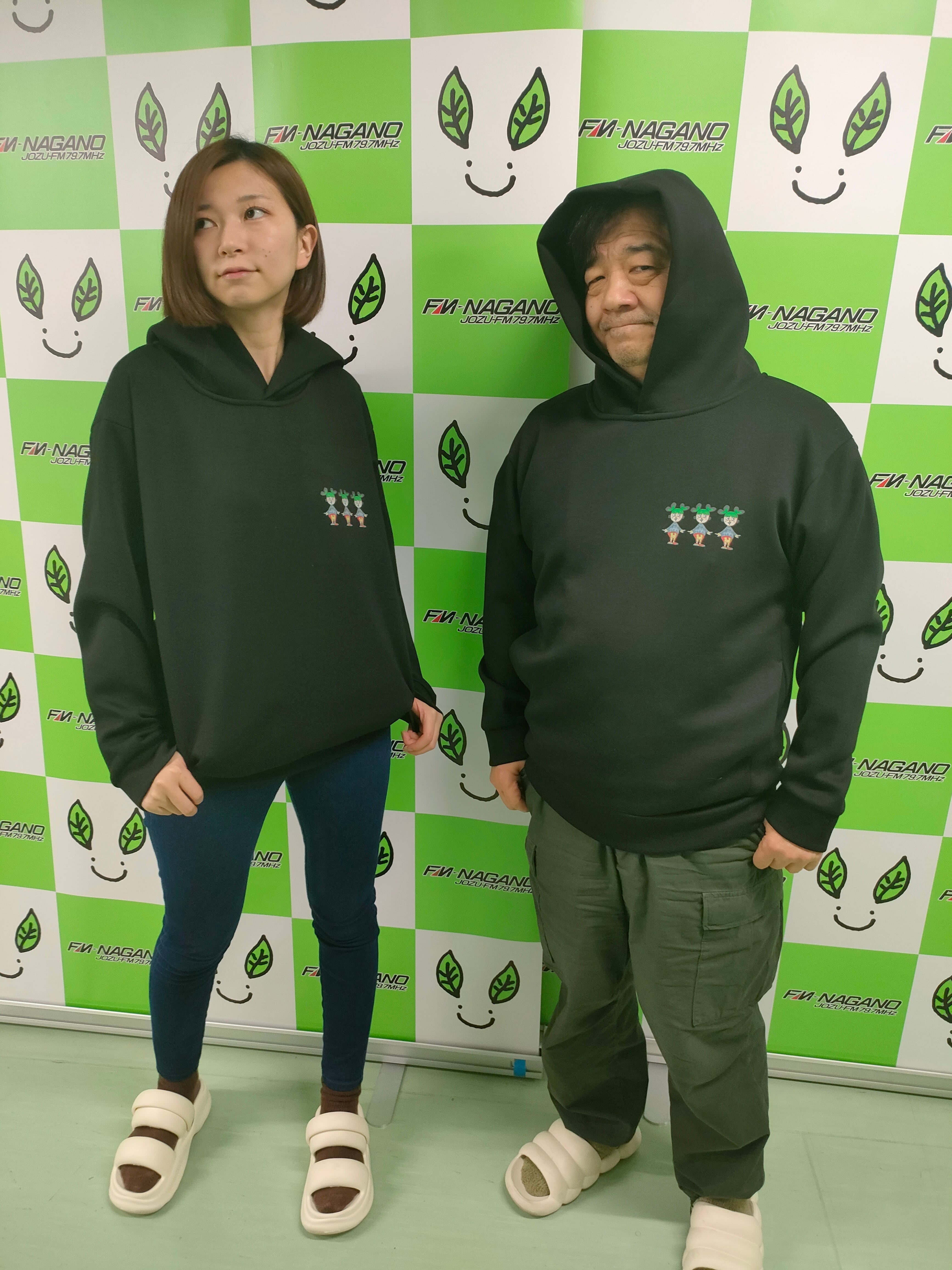 NEW!! 翔べ！FRI-TAG!! ミッチーマキノ ダンボールニットパーカー