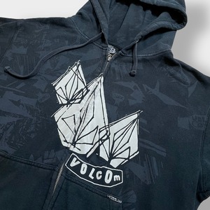 【VOLCOM】パーカー ジップアップ プリント フーディー スウェット hoodie ブラック L ボルコム スケボー スケート US古着