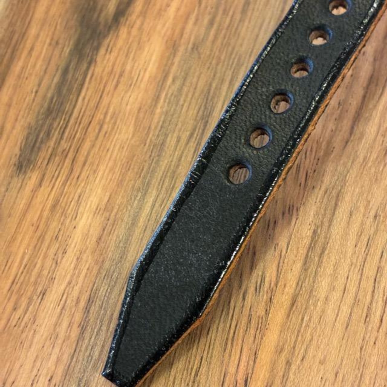 [Made to order] Brass and leather handmade watch GATA Apple heart BK Made to order Brass and leather handmade watch Apple heart black