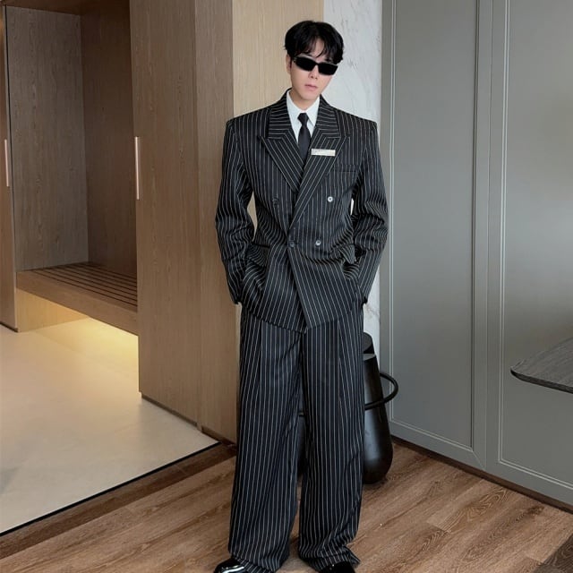 【予約販売】2点セット スーツ メンズ セットアップ 長袖 ジャケット ストライプ柄 男前 黒 ブラック 上下 パーティ お出かけ パーティー 二次会 結婚式 夏 M/L/XL
