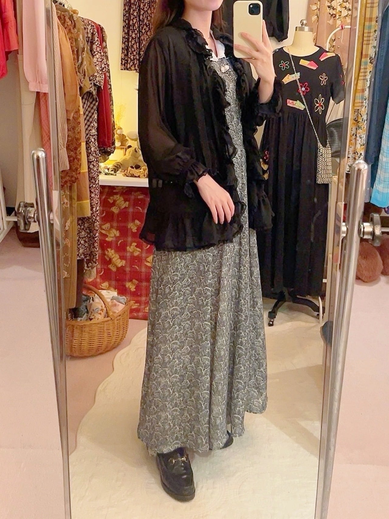 black ribbon frill lace blouse