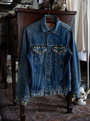 Used Levi's hand painted denim jacket