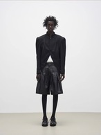 7440 37 1 Crocodile Shorts