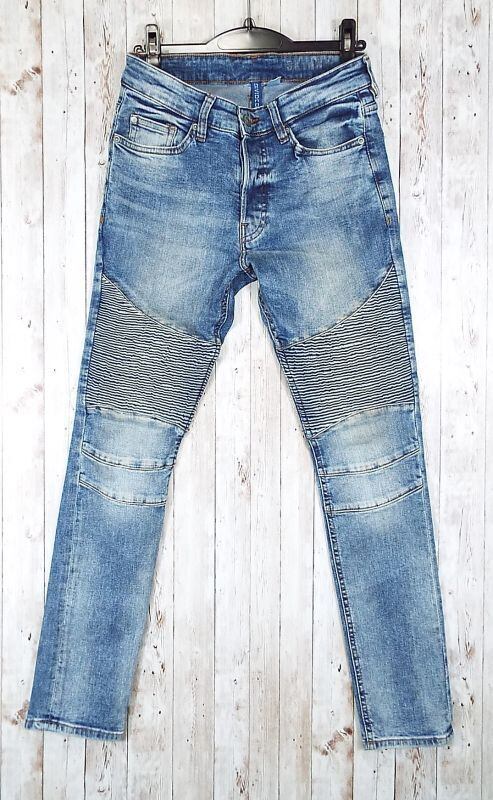 EUR28（ウエスト79cm）H&M DIVIDED ボタンフライ ストレッチ素材