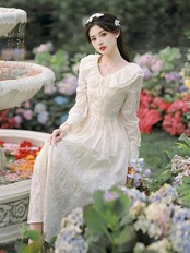 【0179】Total Lace A-line Long Sleeve Dress