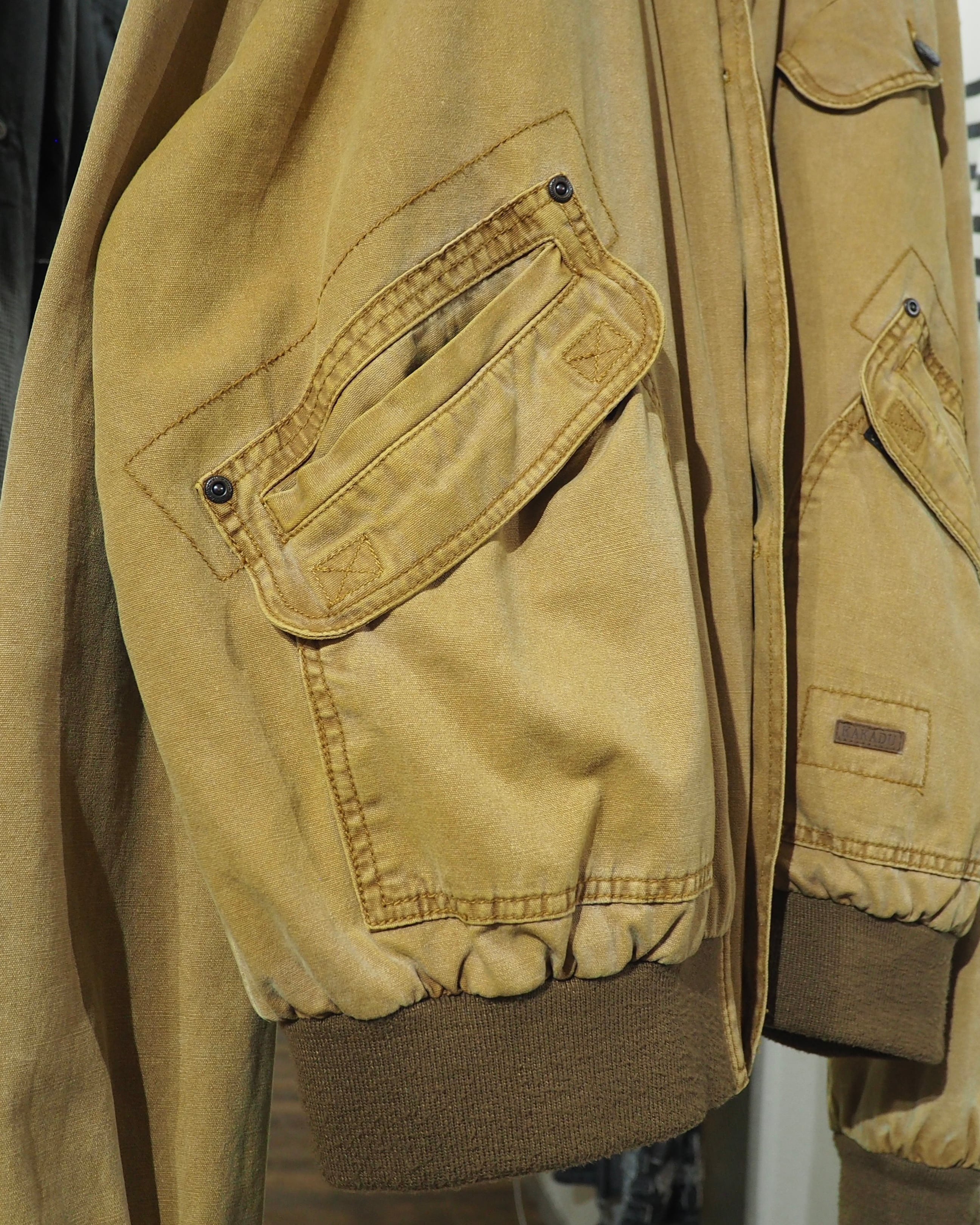 " KAKADU " Beautiful Fade Camel × Leather Collar switching Vintage Loose Duck Jacket