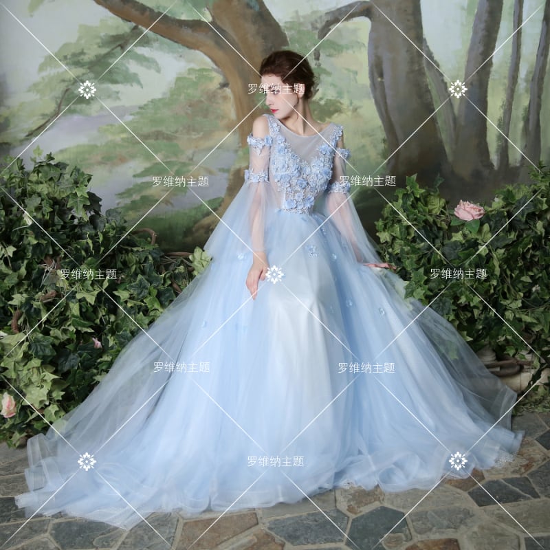 美品！カラードレス ライトブルー ソフトチュール 花モチーフ 短トレーン 憧れのドレス プリンセスライン エレガント 可愛い シアーな美 しさ