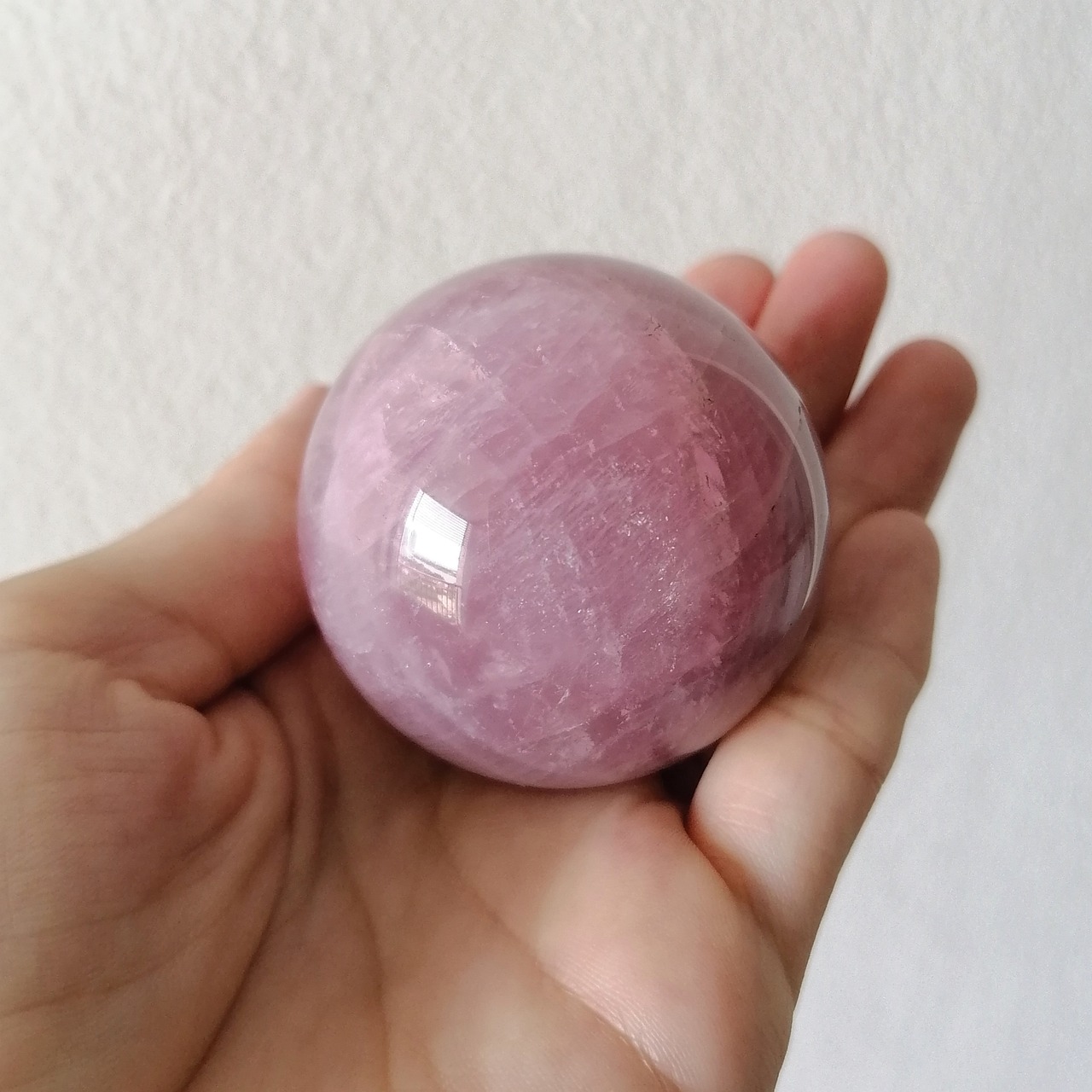 ラベンダーローズクォーツ♡スフィア マダガスカル産 155g B185 