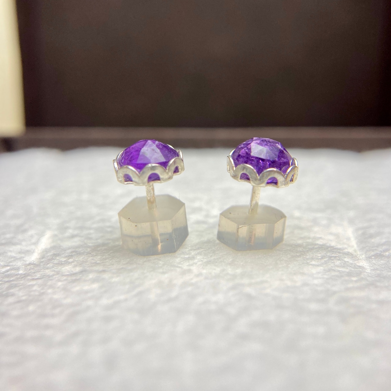 お試しピアス　ローズカットアメシスト　5mm 一粒単位