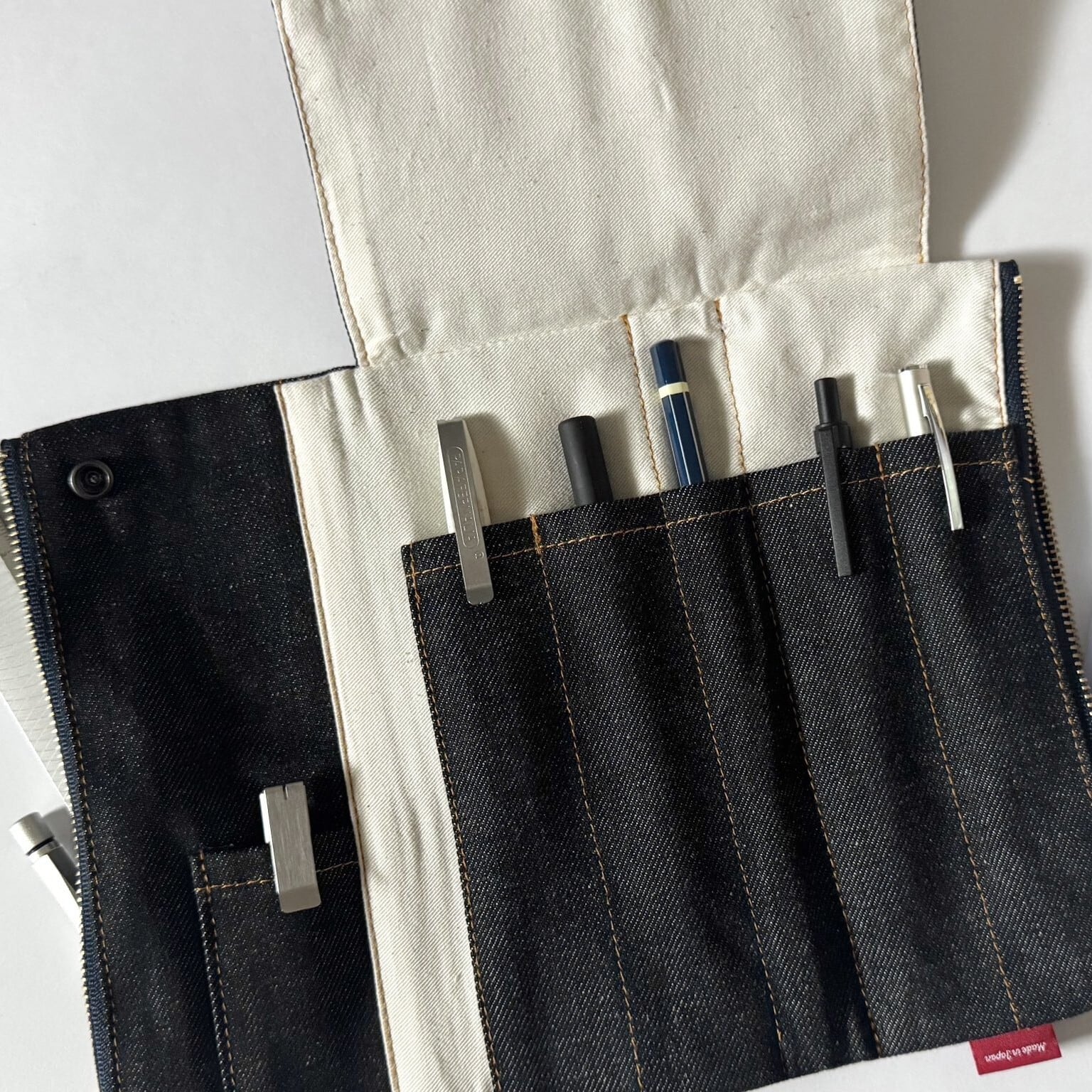 シリーズ名 | Luddite ラダイト