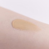 ちふれ UVリキッドファンデーション 無香料 23ピンクオークル系 30ミリリットル (x 1)