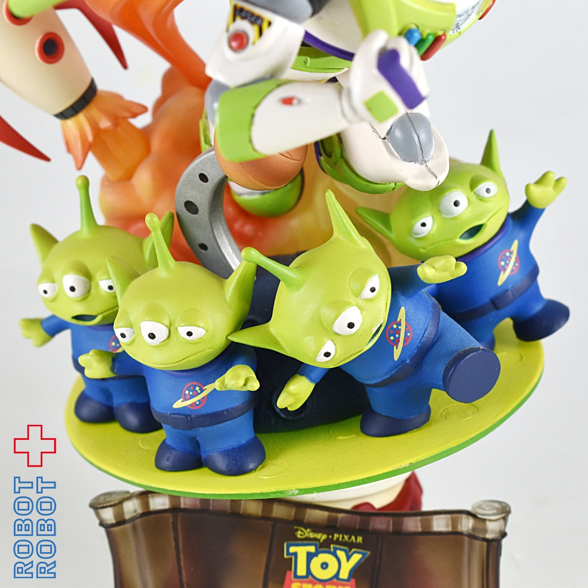 う*ま様 【新品】フォーメーションアーツ　ピクサー トイストーリー レア ピクサー フォーメーションアーツ トイ・ストーリー バズ・ライト