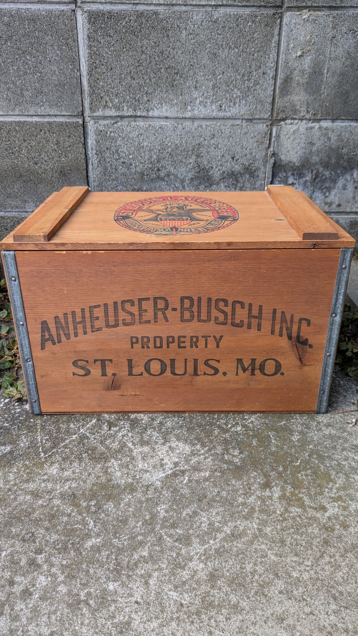 MINT!! Vintage Budwiser Crate WoodBox ANHEUSER BUSCH INC 