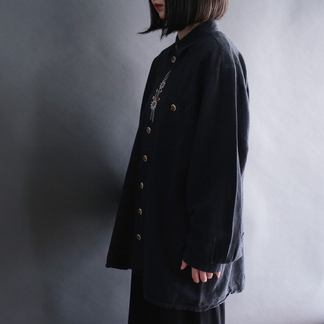 center embroidery design l/s mode shirt