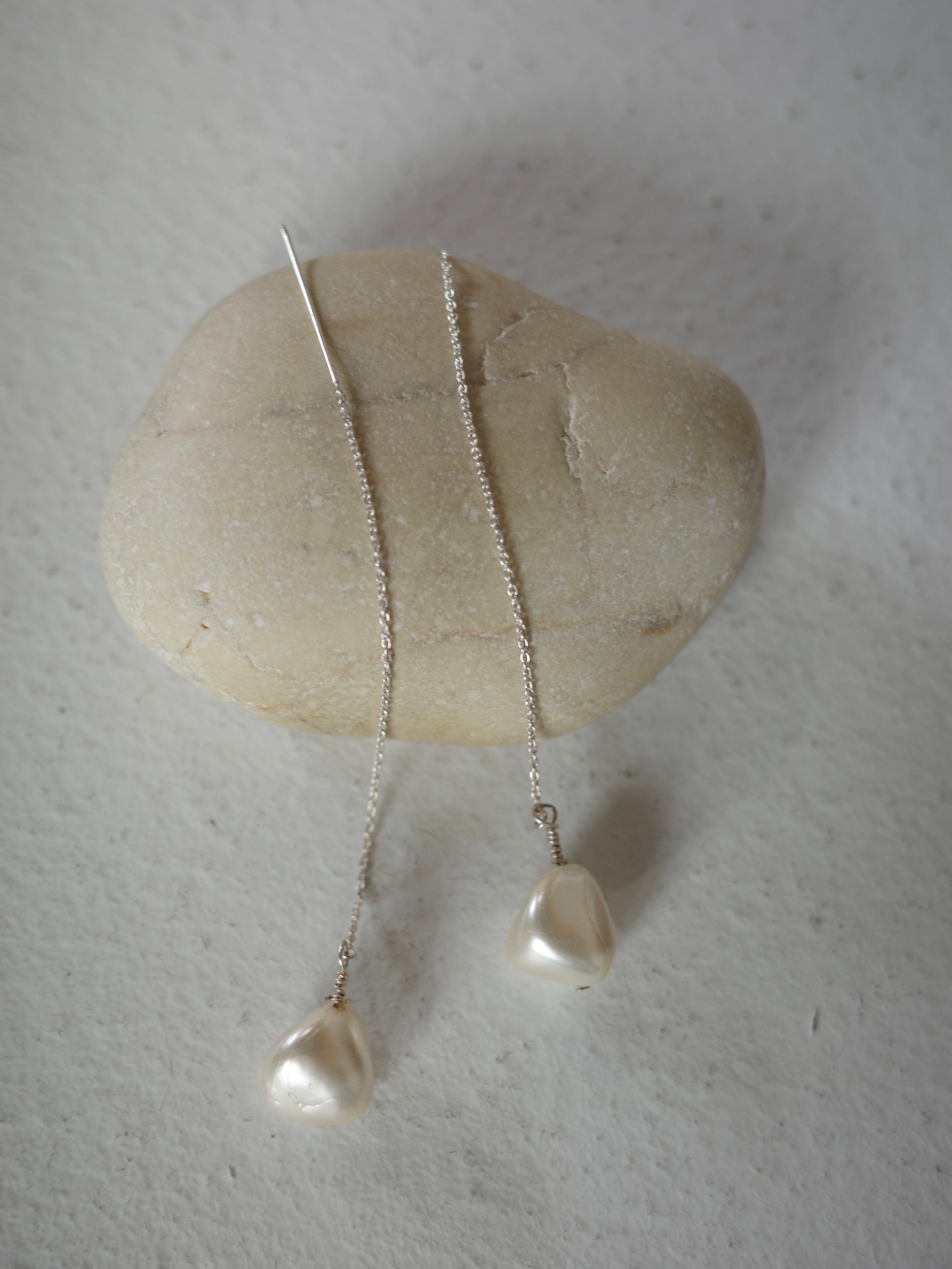 <vintage>baropue pearl long chain pierce