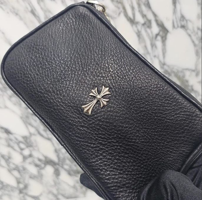 CHROME HEARTS クロムハーツ THE NIGHT Cross Chain Leather Hand Bag