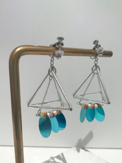 くらげちゃんイヤリング