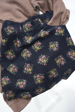 petit flower corduroy skirt