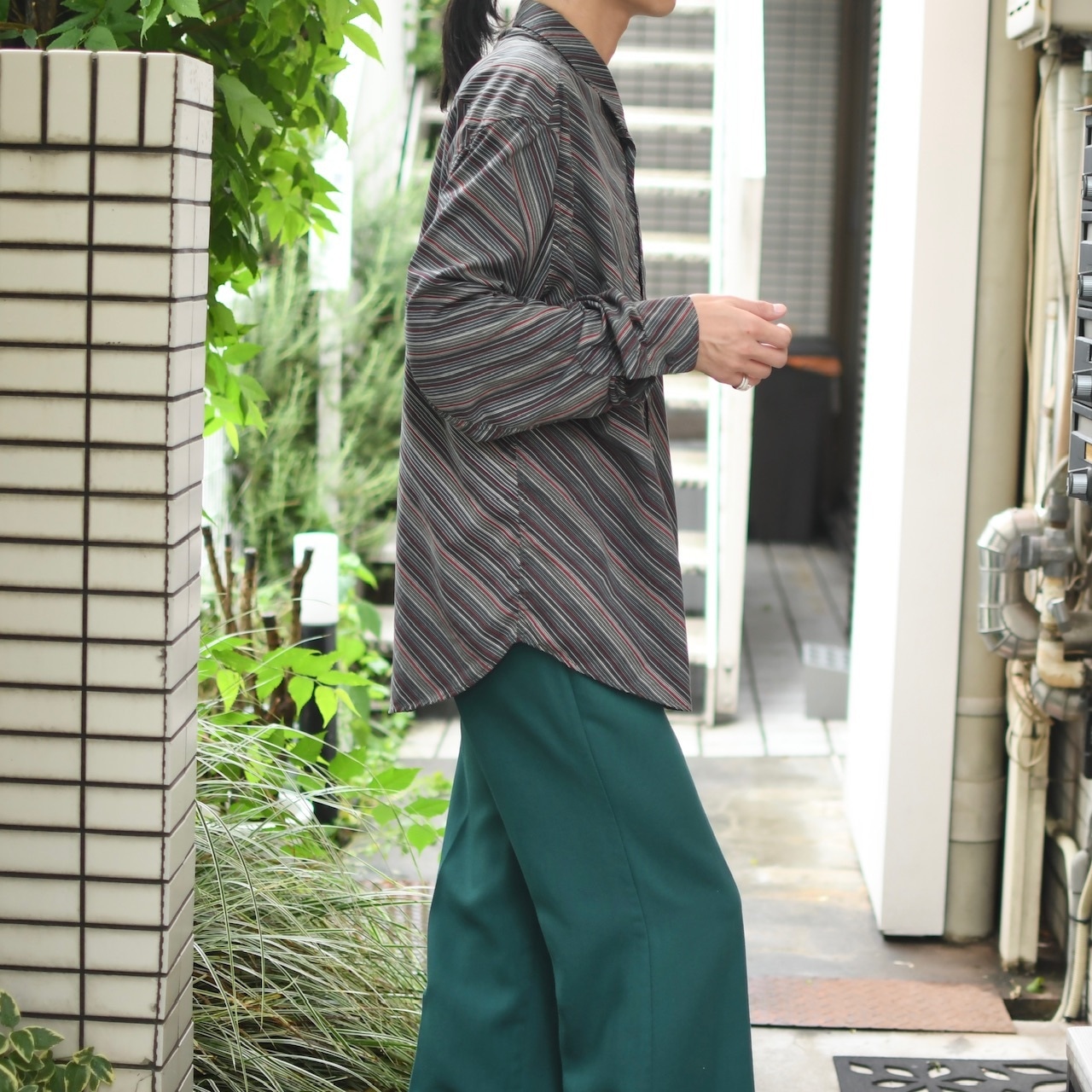 smooth cloth multi diagonal stripe shirt
