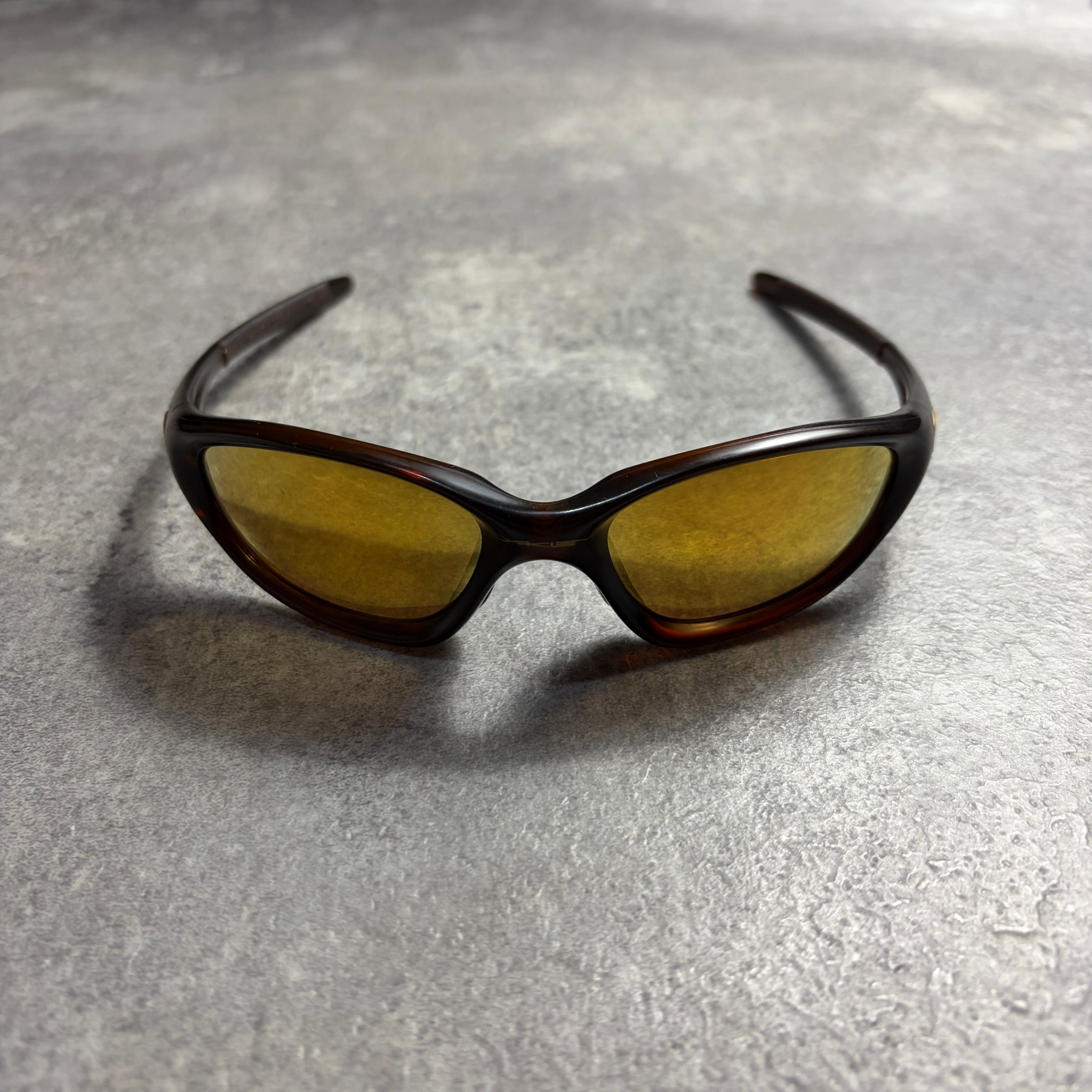 OAKLEY TWENTY SUNGLASSES W XX ARCHIVE | LOST