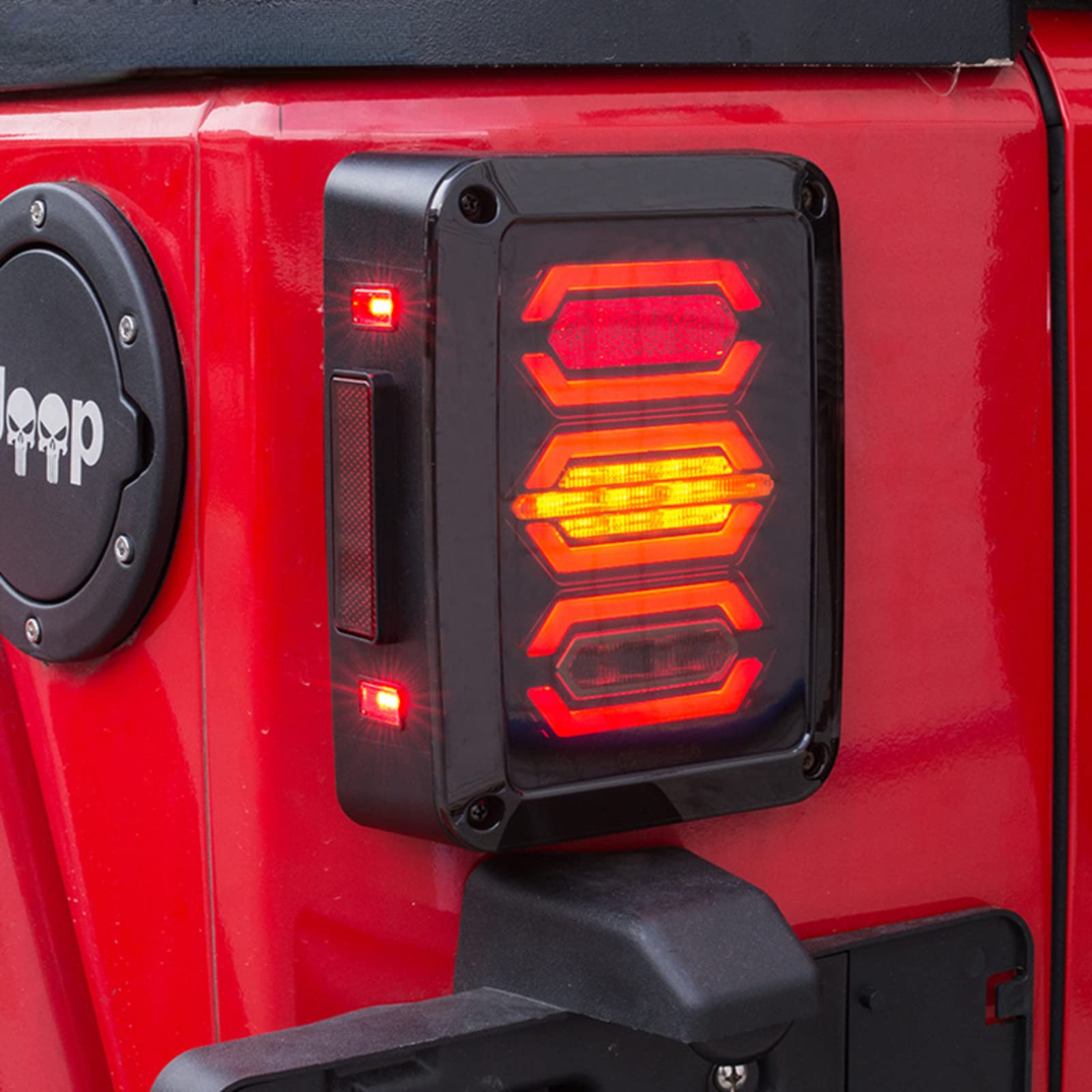 ジープ jkラングラー テールランプ テールライト バックランプ JEEP JK Wrangler 日本向け仕様 2007~2017年モデル 対応 ブレーキランプ ウインカーランプ バックランプ 多機能マーキング付き 2本セット (A Style)