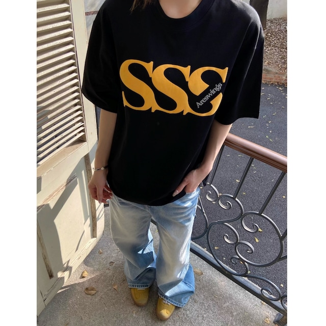 モダンフォントプリントルーズフォルムTシャツ 2col R01840
