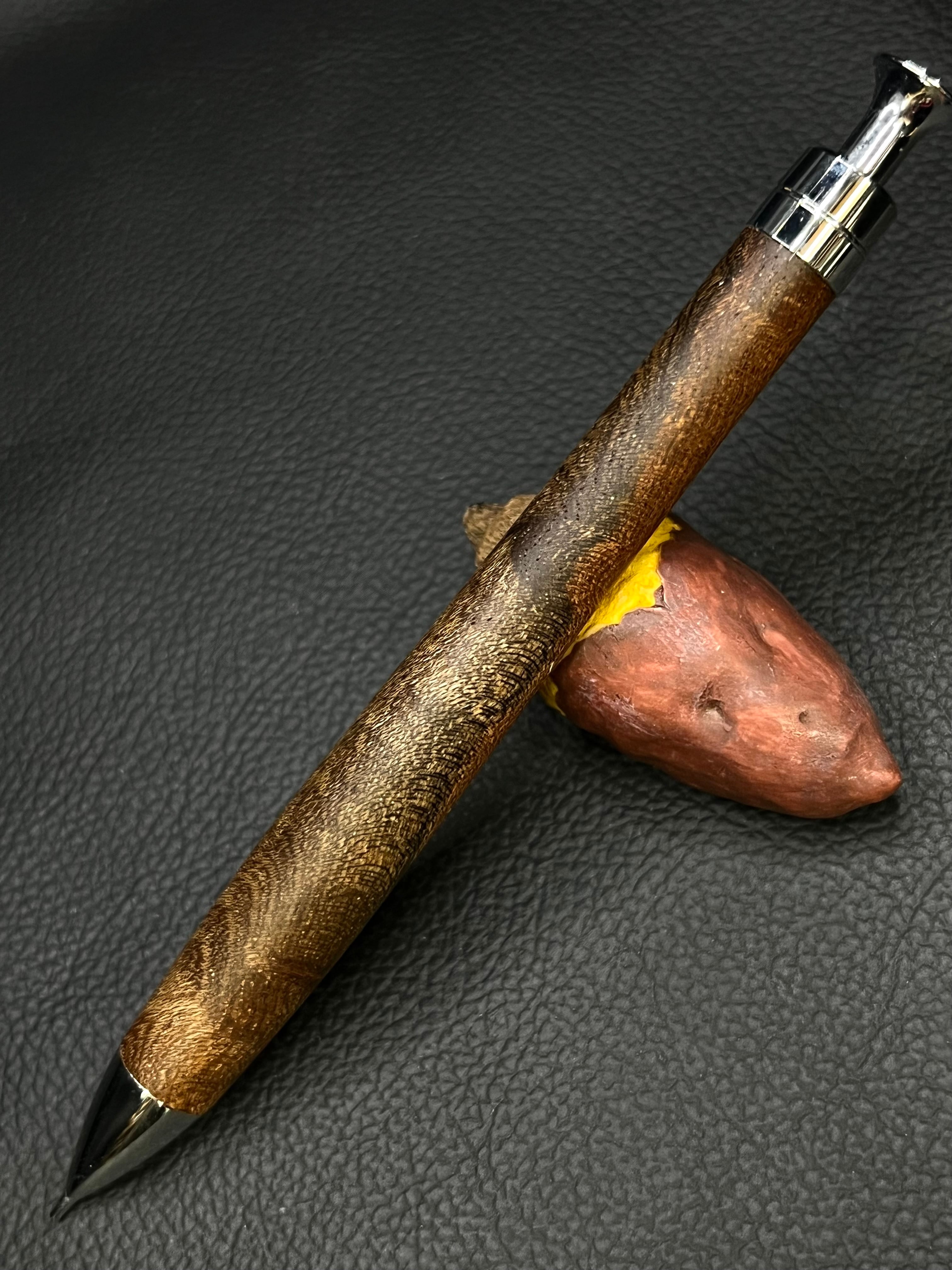 欅　ケヤキ玉杢　切り株　置物　小物入れ 欅 ケヤキ玉杢 切り株 置物 小物入れ 【公式通販】