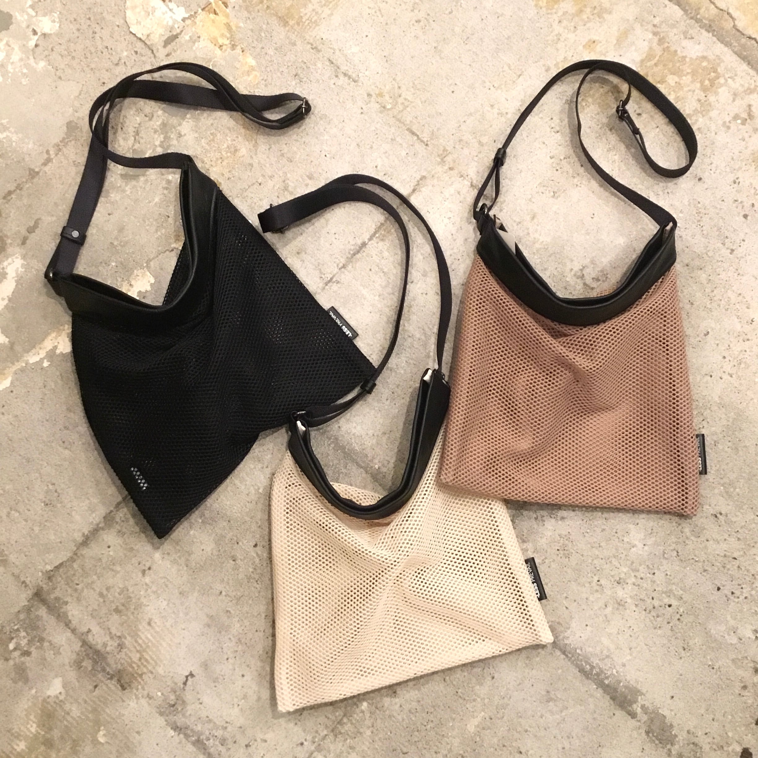 メッシュショルダーバッグSサイズ／男女兼用／-LESS | -LESS (レス