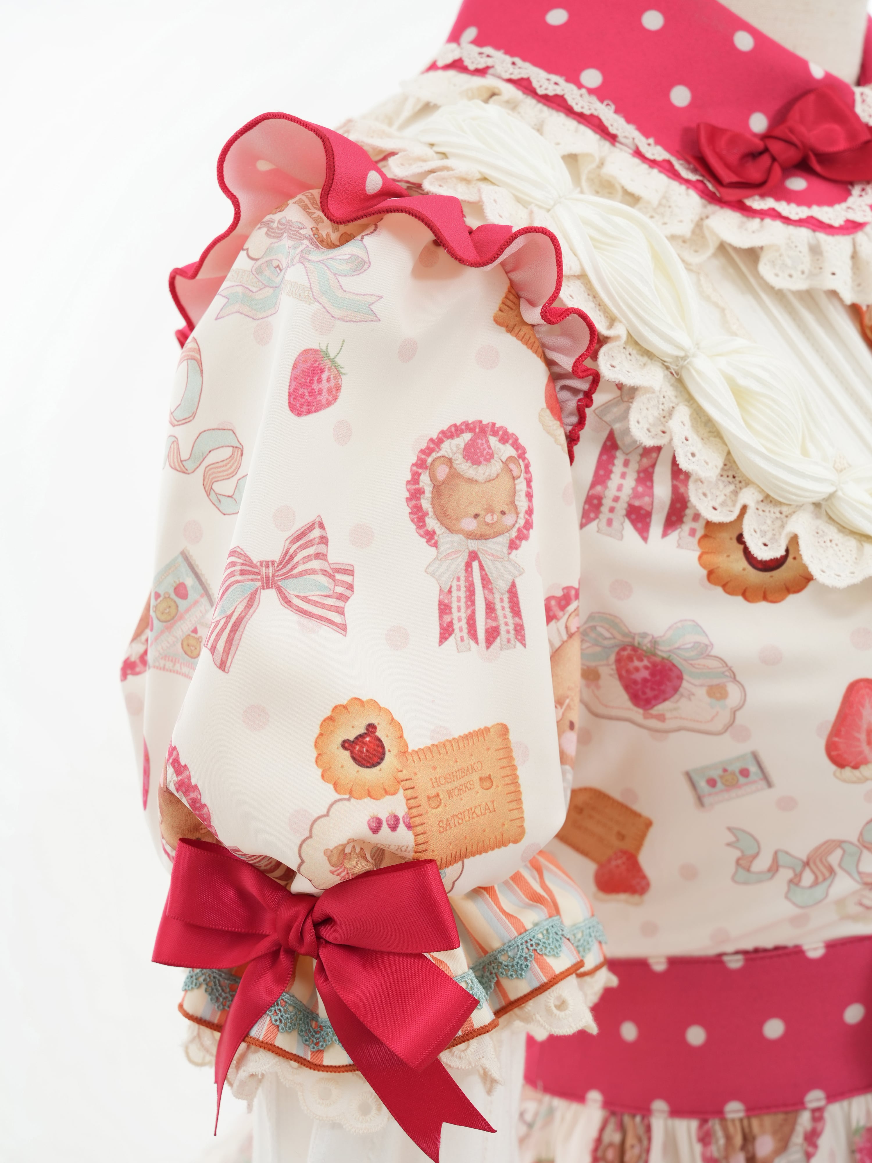 Salute ピンク ブラジャー D70 ワンピースコラボ 新品未使用未開封タグ 新宿店先行受注予約】TEDDY STRAWBERRY LABEL ホイップデコラ