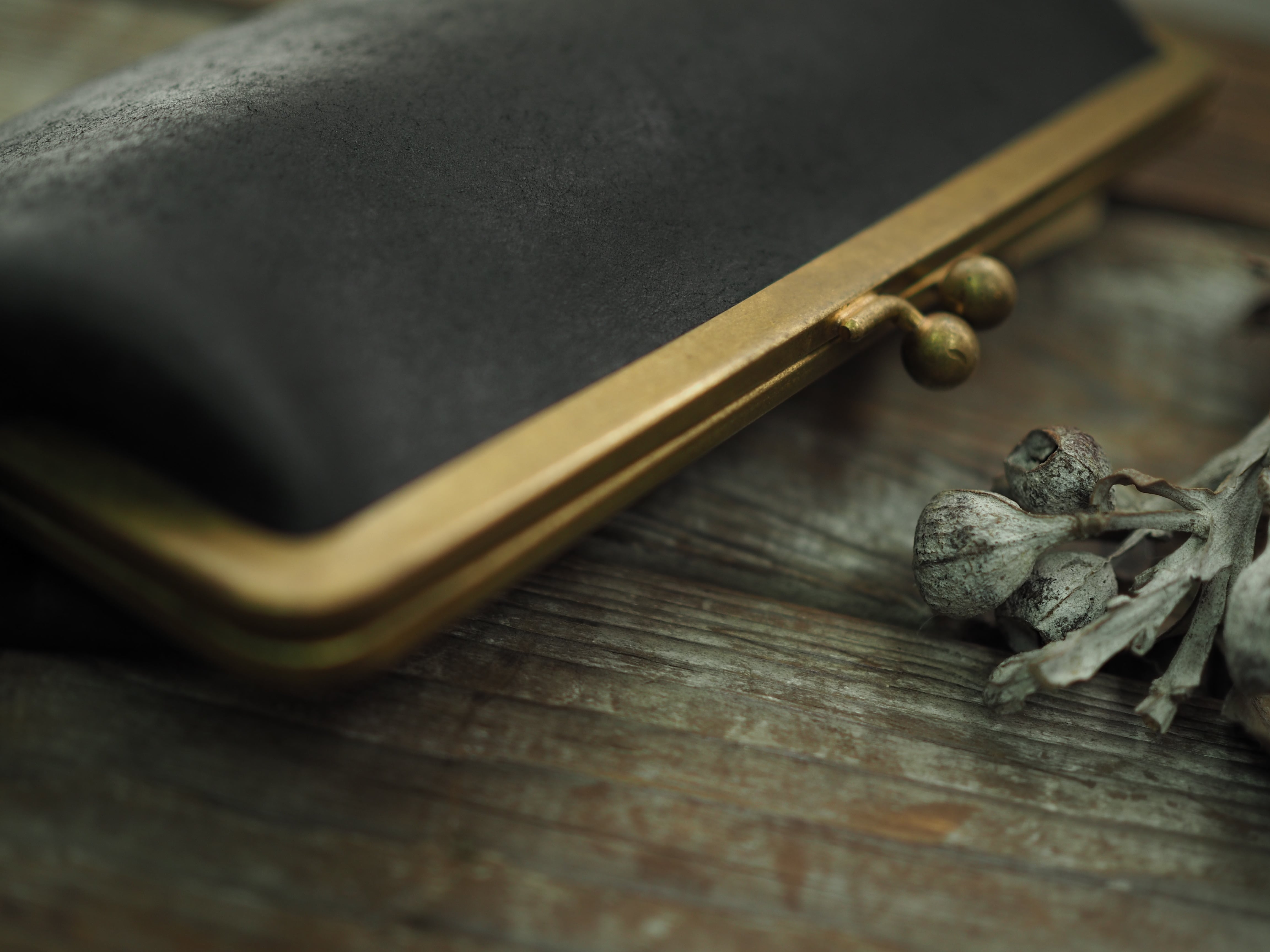 Una borsa Ⅱ long] 真鍮のがまぐち財布 ロングタイプ | GUILD LEATHER