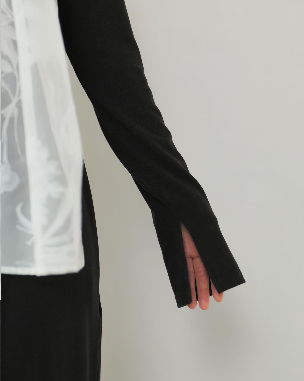 RITSUKO KARITA - Airframe Dress〔rich〕：Ink Black｜フロッキーチュール／着脱シアー／2WAY