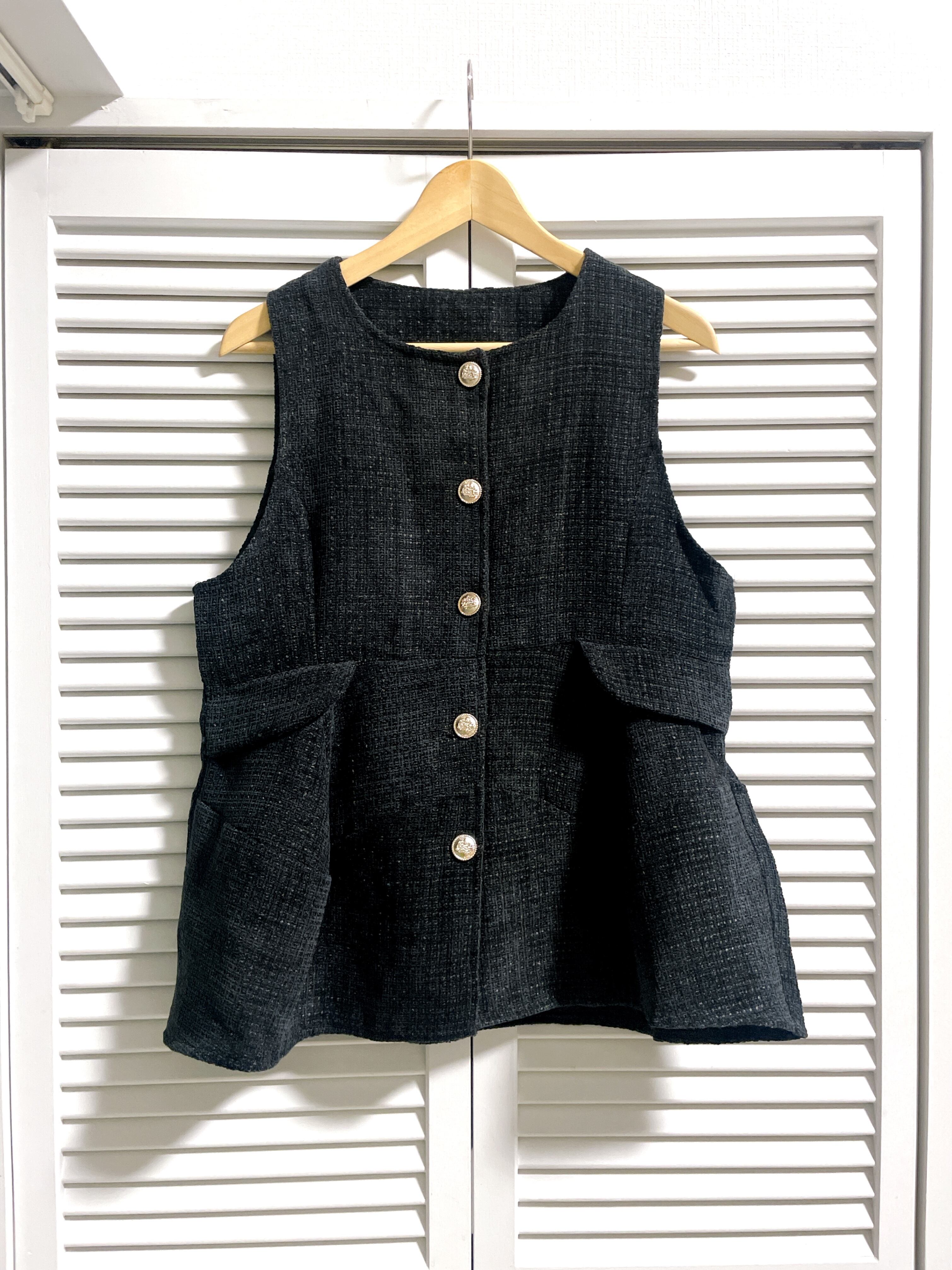 ツイードのふんわりベスト ブラック | プチプラコーデのミカタ kyasalon