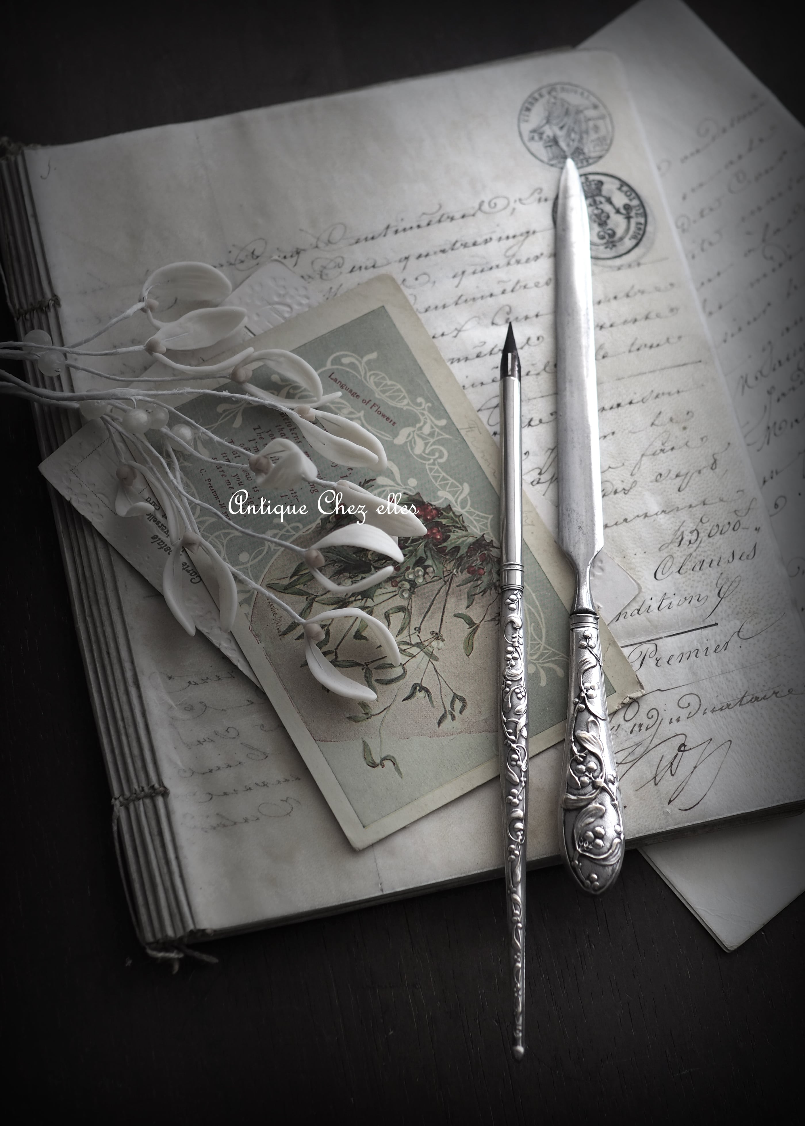 ヤドリギ模様 ペン&ペーパーナイフのセット