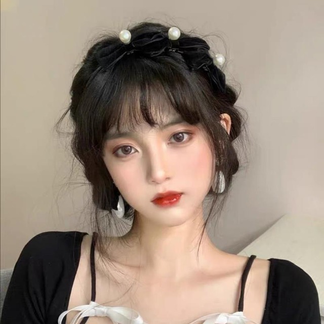 韓国風カチューシャ　ヘアアクセサリー