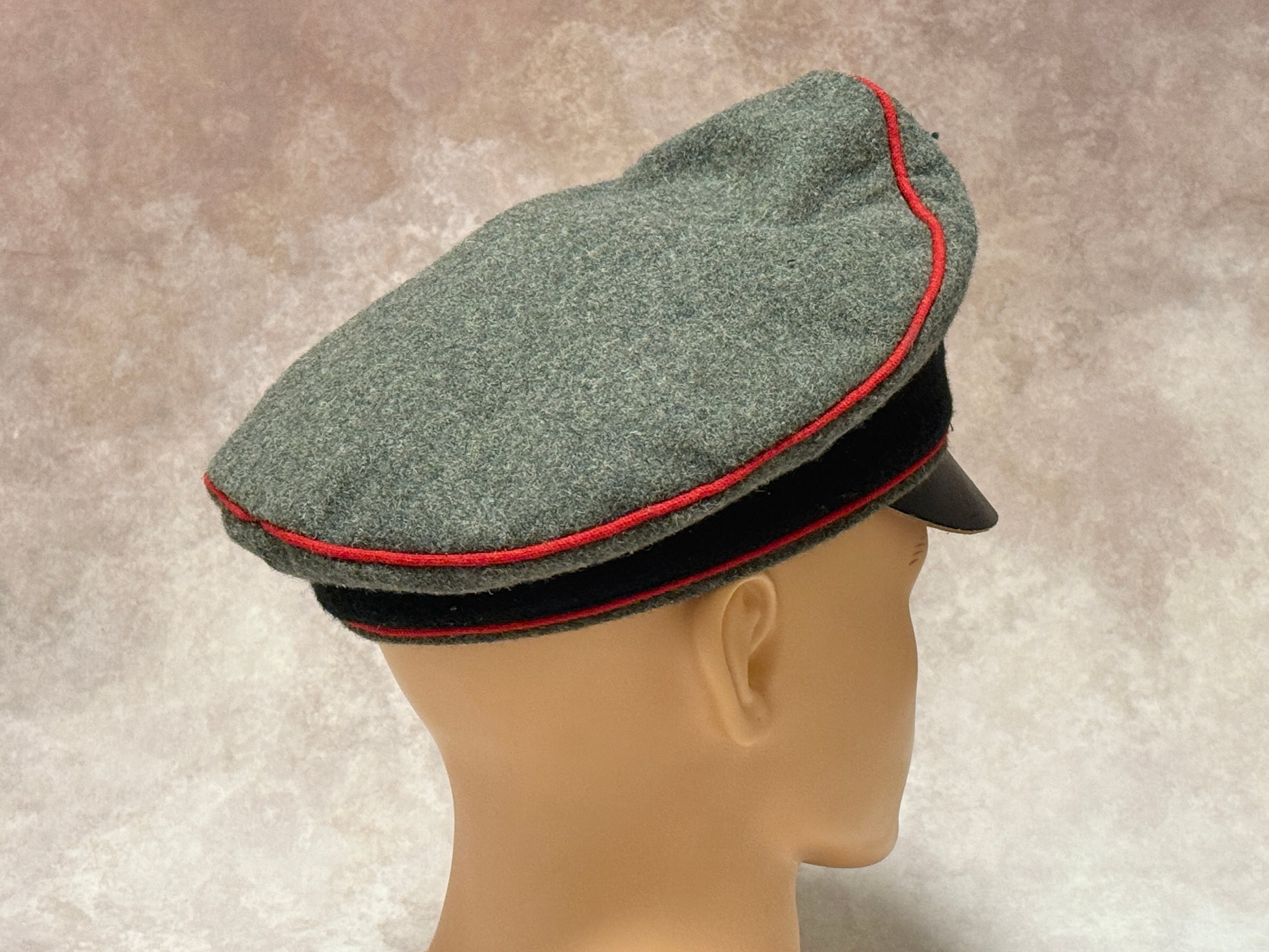 USED】WWII ドイツ国防軍 砲兵科 将校用クラッシュキャップ（59cm