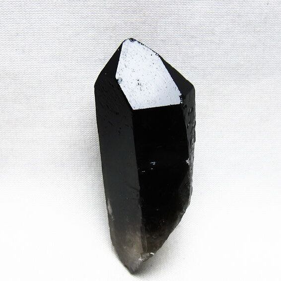 モリオン 黒水晶 原石 ブラジル産 一点物 171-8020