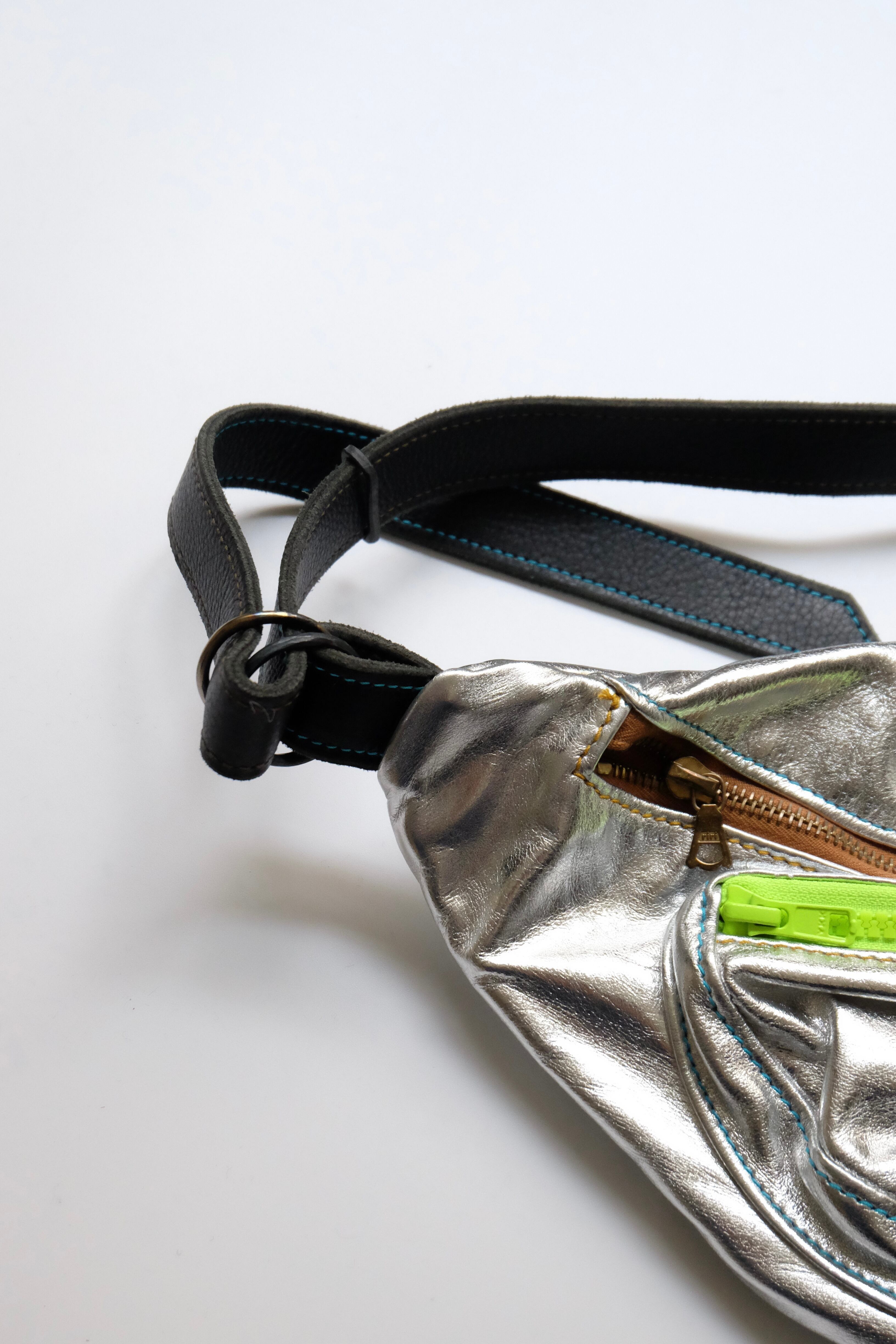 gourmetjeans / BORSA WAIST BAG M | Skool