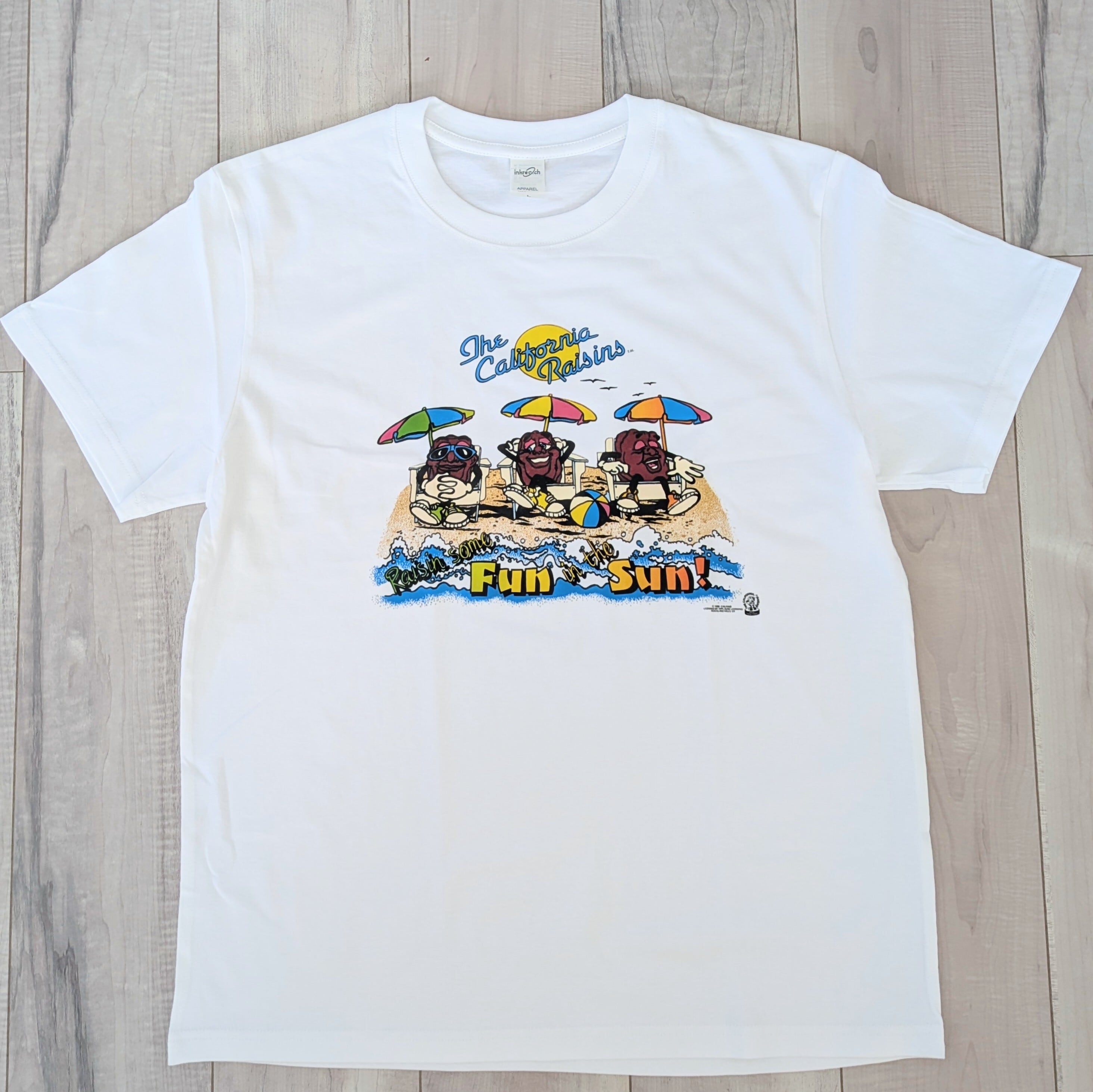 【 California Raisins ( カリフォルニアレーズン )】『 PARASOL 』/ Tシャツ〚アメリカン雑貨 アメトイ〛