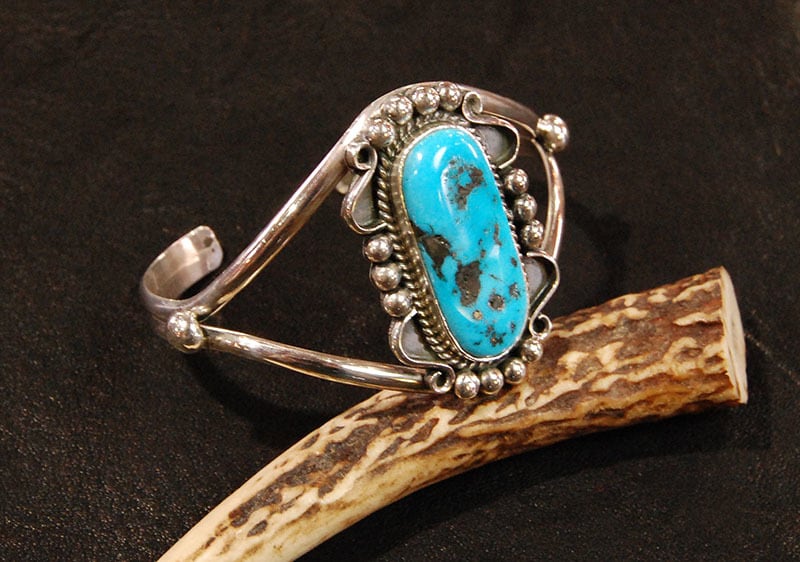 NAVAJO Douglas Etsitty フェザーターコイズバングル ナバホ